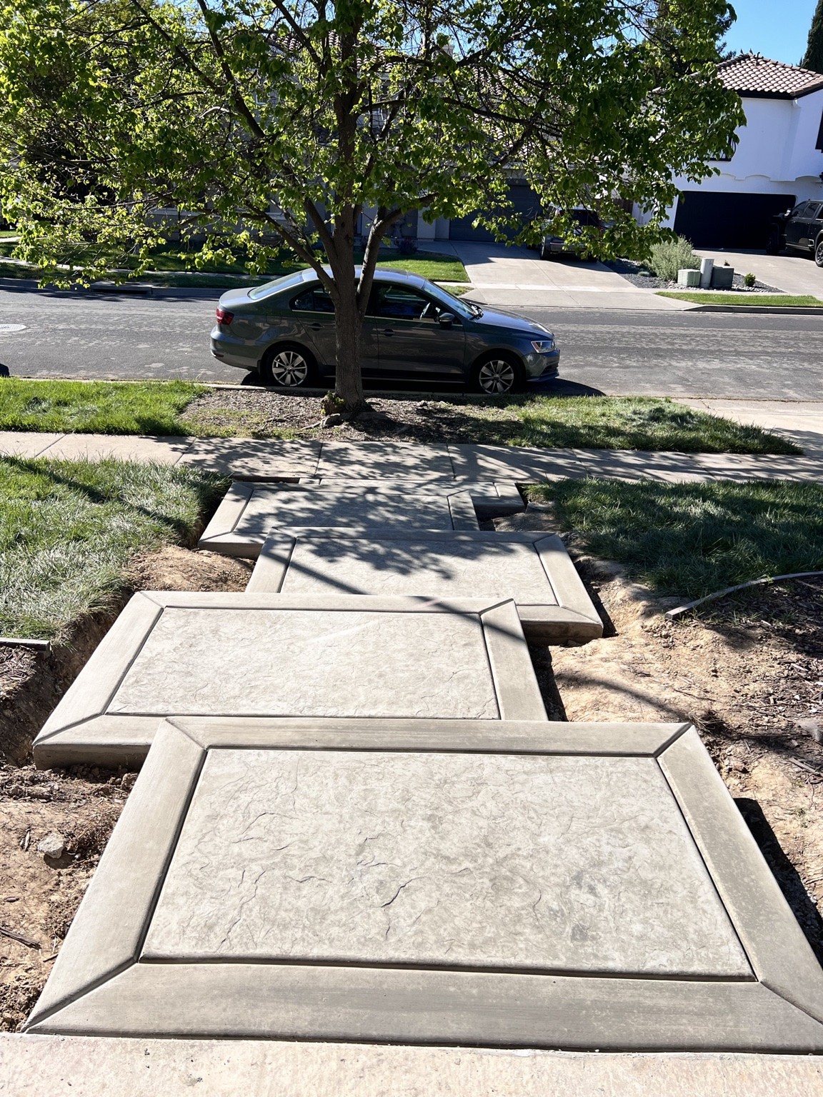 Decorative front walkway